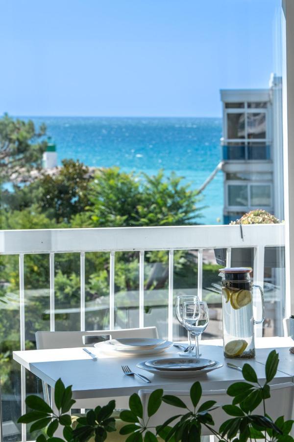 Residence Mediterranee - Beachfront - Sun And Seaview - Pool - Private Parking Cagnes-sur-Mer Dış mekan fotoğraf