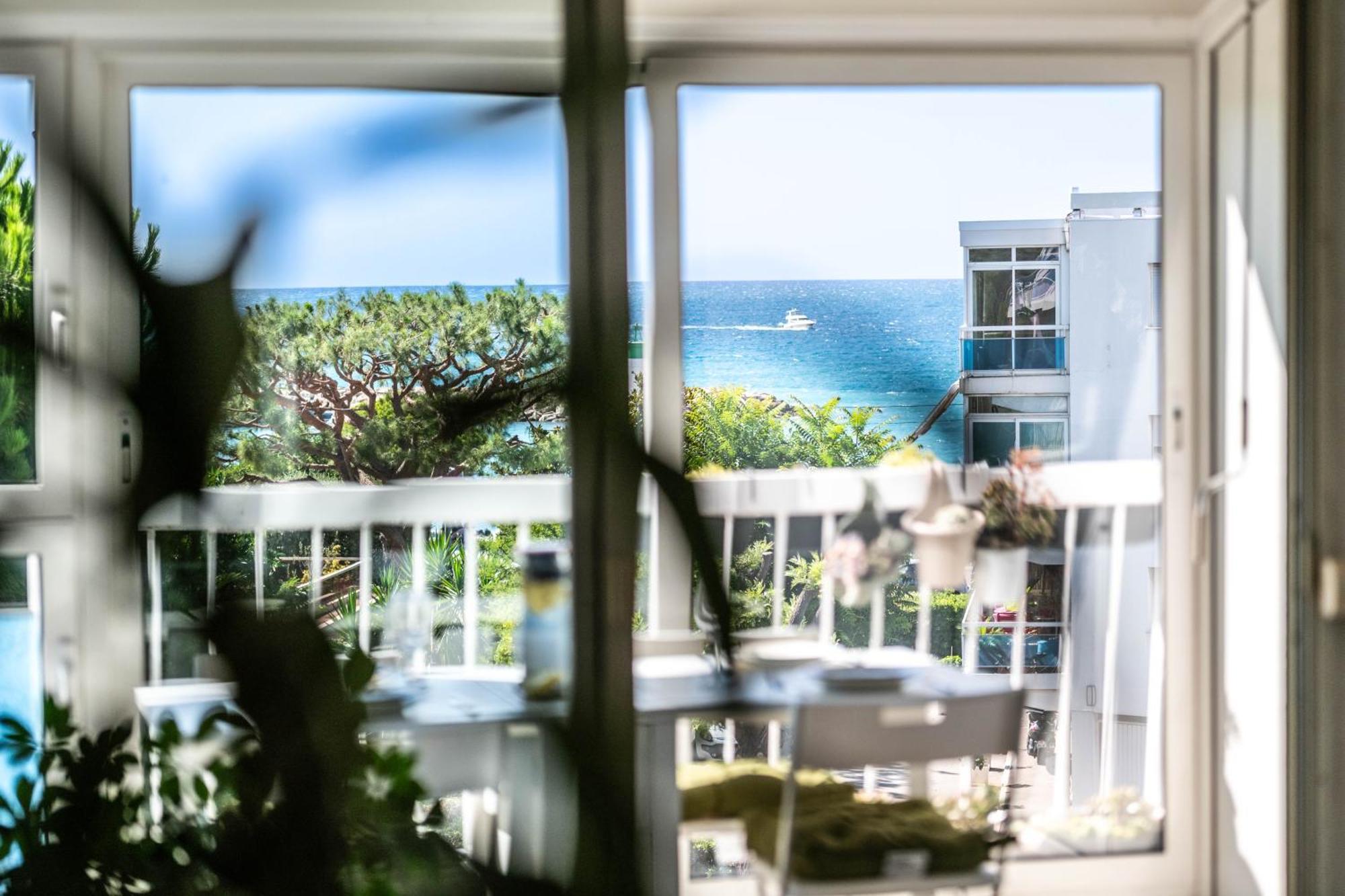Residence Mediterranee - Beachfront - Sun And Seaview - Pool - Private Parking Cagnes-sur-Mer Dış mekan fotoğraf