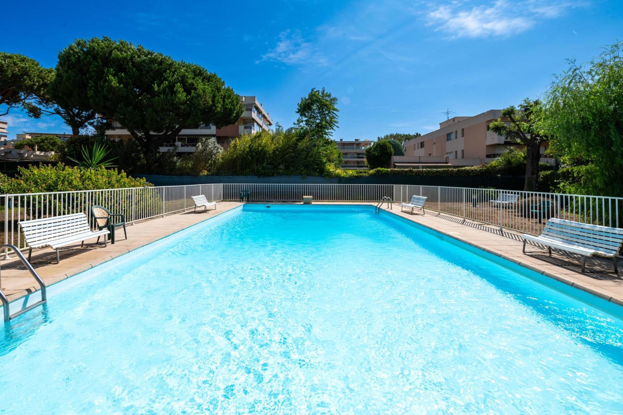 Residence Mediterranee - Beachfront - Sun And Seaview - Pool - Private Parking Cagnes-sur-Mer Dış mekan fotoğraf